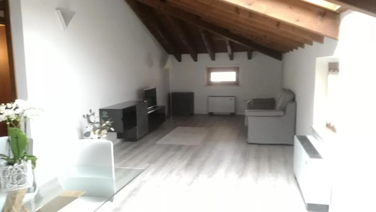Verona Relais + Private Parking 0*,