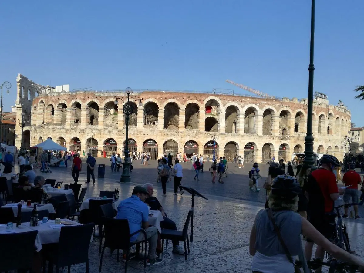 Verona Relais + Private Parking